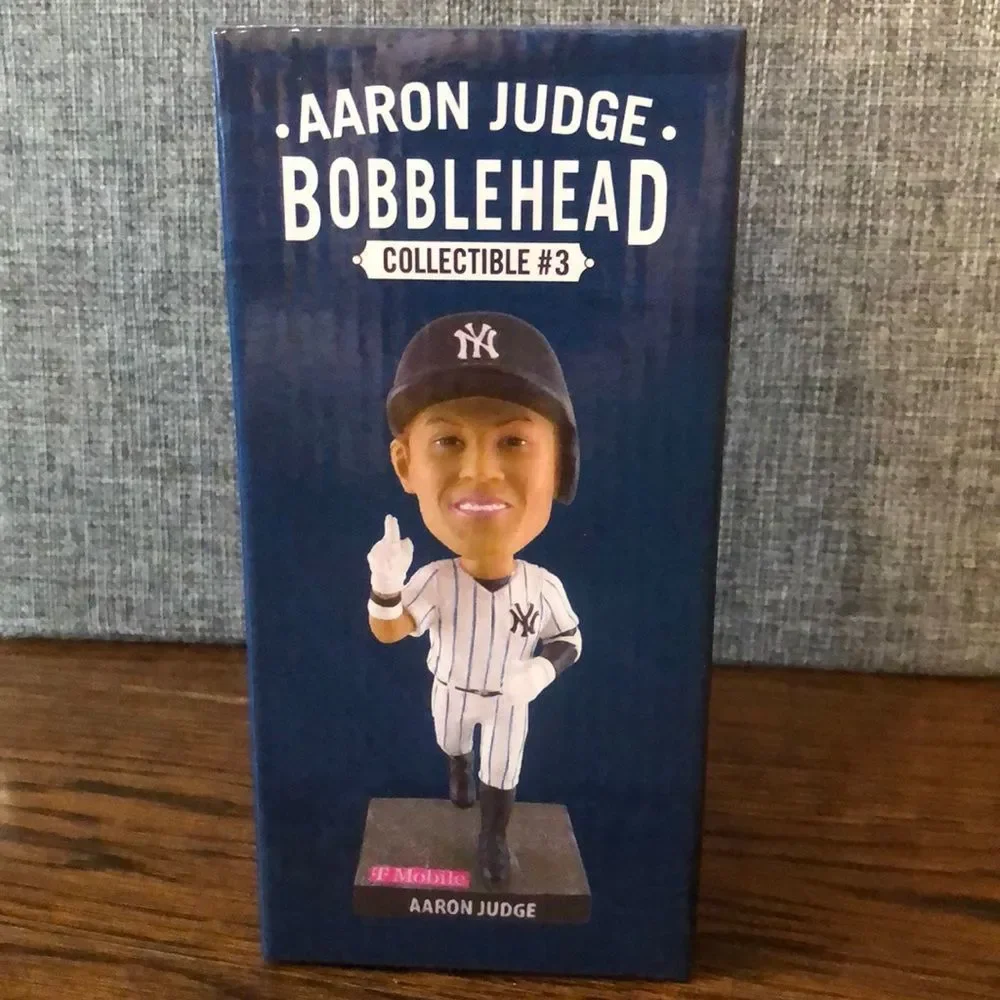 NEW YORK YANKEES AARON JUDGE BOBBLEHEAD NIB SGA 2020 62+ Home Runs PASSED MARIS